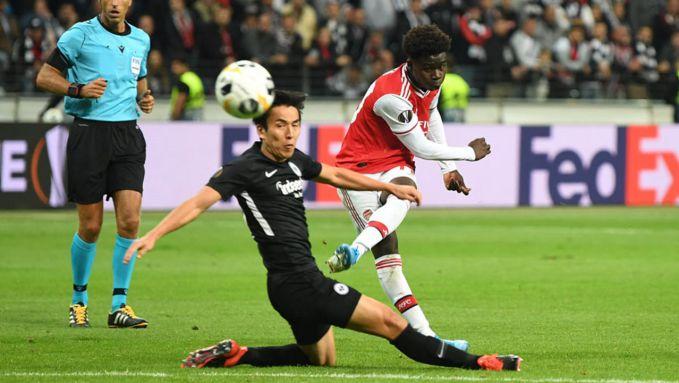 Soi keo nha cai Arsenal vs Eintracht Frankfurt, 29/11/2019 - Cup C2 Chau Au