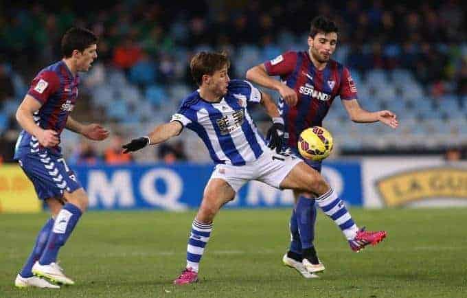 Soi kèo nhà cái Real Sociedad vs Eibar, 1/12/2019 - VĐQG Tây Ban Nha