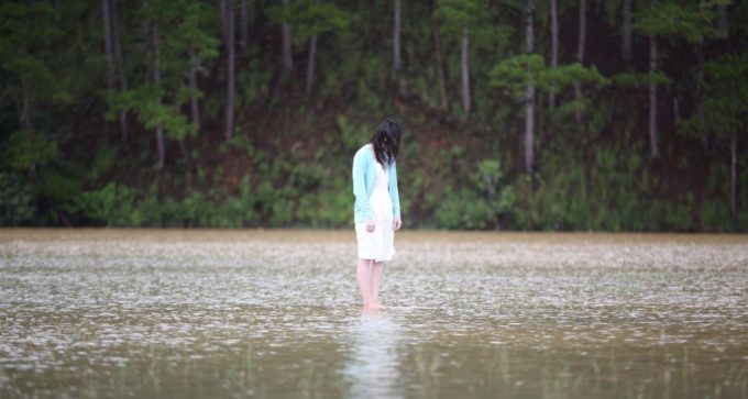 Nam mo thay nguoi con song ma chet diem gi? danh de con nao trung?