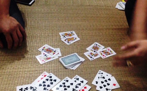 Choi ta la nhu the nao de han che nguy co that bai