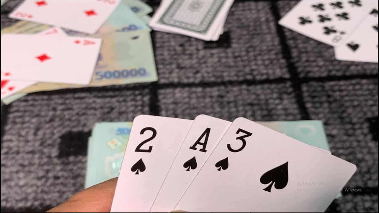 Tiến lên và các chiến thuật giúp bạn luôn thắng trong mọi tình huống