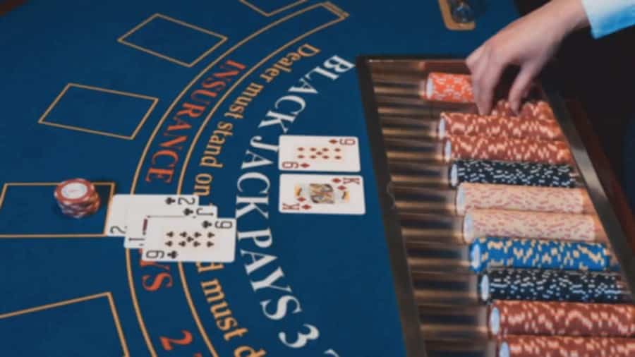 Điều người mới cần làm trong Blackjack để giảm số lần thua trước nhà cái