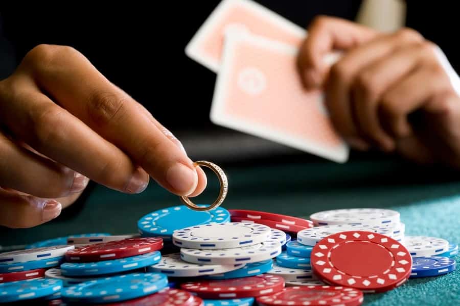 Lý giải những lý do chính khiến bạn luôn thua cược khi chơi Baccarat