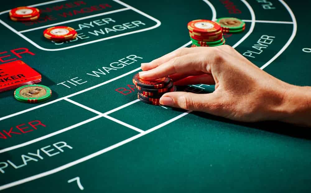 Cách chơi Baccarat an toàn giúp người mới tránh mất tiền