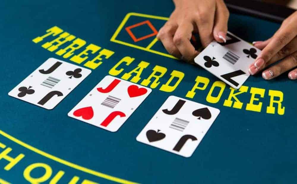 Win Three Cards W88 có dễ chơi không? Luật chơi và cược cho người mới